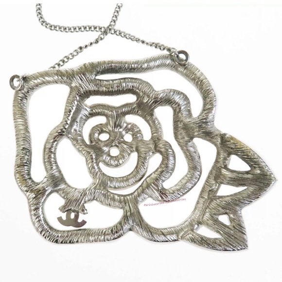 CHANEL Silver Rare Crystal Coco Camellia - Picture 7 of 14